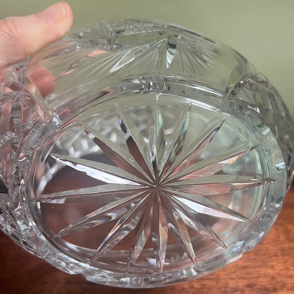 Czechoslovakian Hand Cut Lead Crystal Glass Basket 7 x 7 inches - Picture 5 of 6